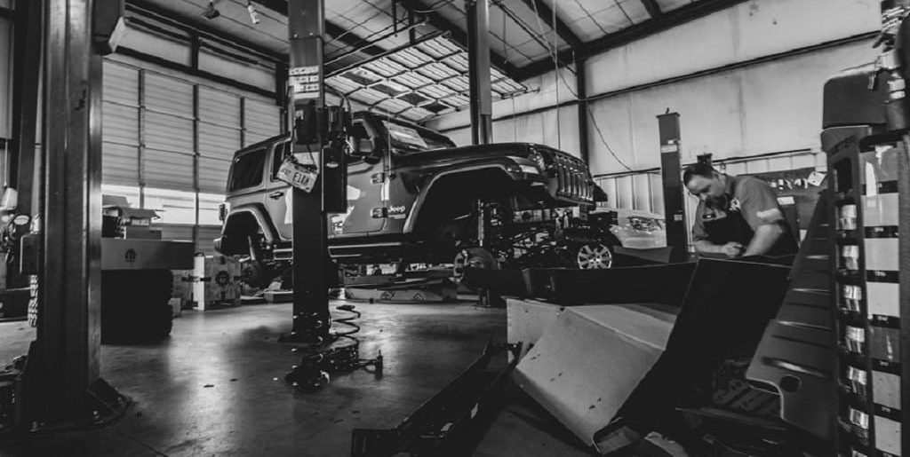 kenosha tire alignment, kenosha wheel alignment service, kenosha auto repair